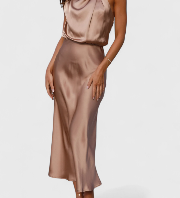 Rina - Elegantní přiléhavé šaty